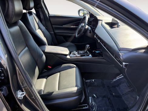 Used 2025 MAZDA CX-30 AWD 2.5 S w/ Preferred Package image 19