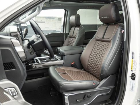 Used 2024 Ford F250 Lariat w/ Lariat Ultimate Package AWD/4WD image 7