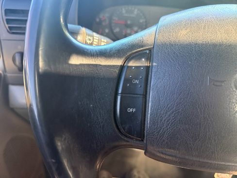 Used 2006 Ford F450 XL AWD/4WD image 23