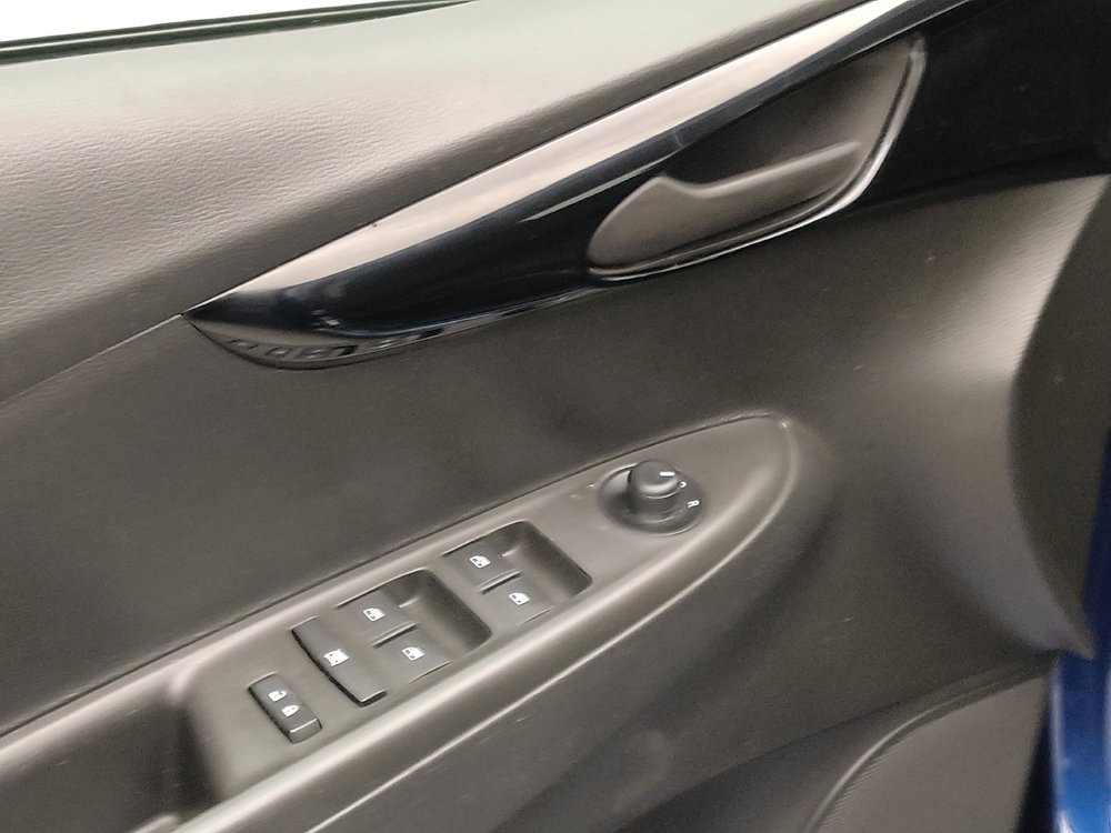 Used 2022 Chevrolet Spark LT FWD image 27