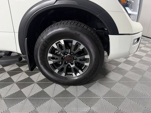 Used 2024 Nissan Titan PRO-4X w/ Off Road Protection Package AWD/4WD image 13
