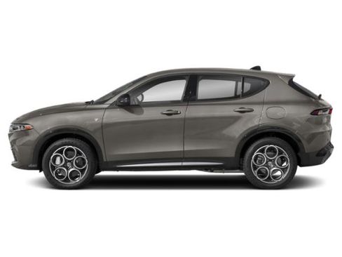 Used 2024 Alfa Romeo Tonale Veloce AWD/4WD image 5