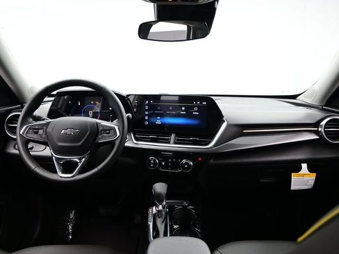 New 2026 Chevrolet Trax ACTIV w/ Driver Confidence Package FWD image 19