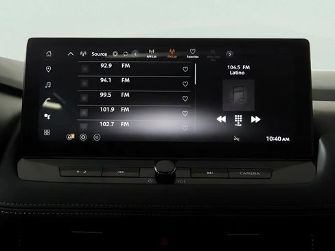 Used 2024 Nissan Rogue SL w/ SL Premium Package FWD image 17