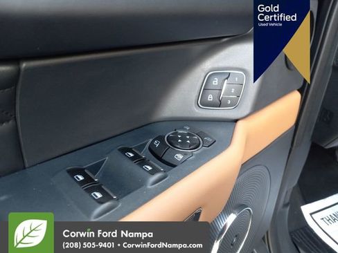 Used 2023 Ford Expedition Platinum image 13