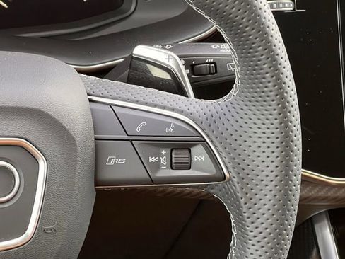 Used 2023 Audi RS Q8 image 15