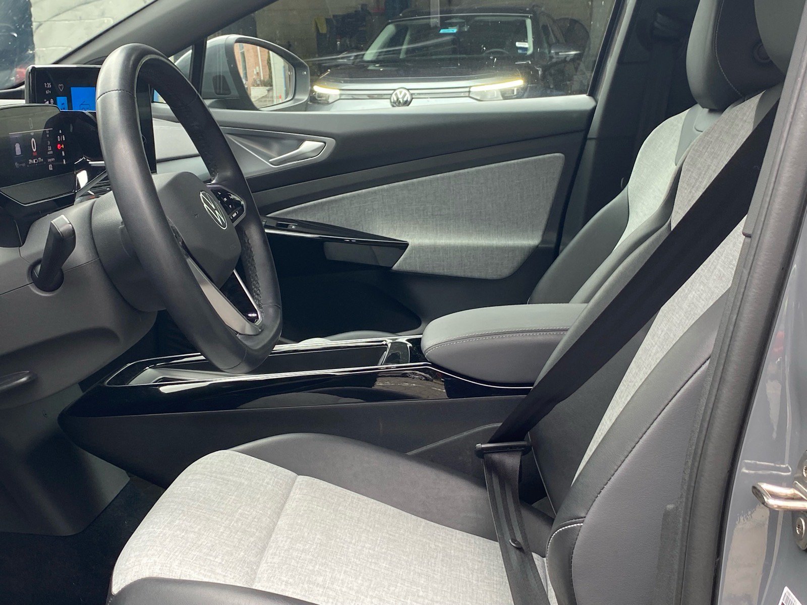 Certified 2023 Volkswagen ID.4 Pro RWD image 7