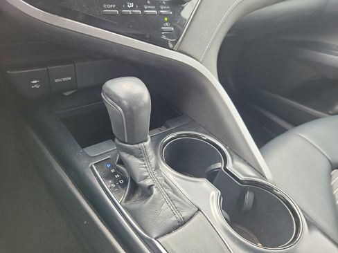 Used 2019 Toyota Camry SE image 27