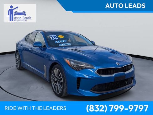 Used 2018 Kia Stinger Premium image 1