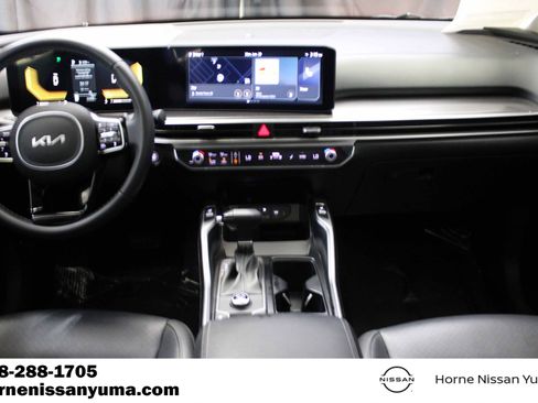 Used 2025 Kia Sorento S w/ Panoramic Sunroof Package FWD image 11