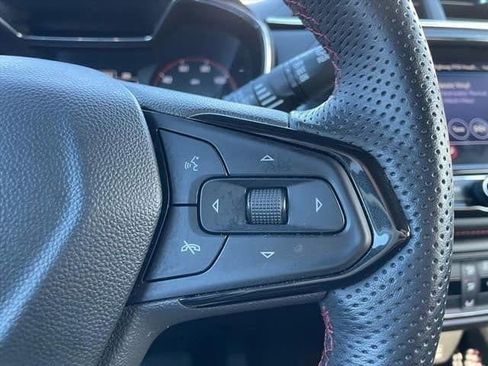 Used 2023 Chevrolet TrailBlazer RS w/ Convenience Package image 13