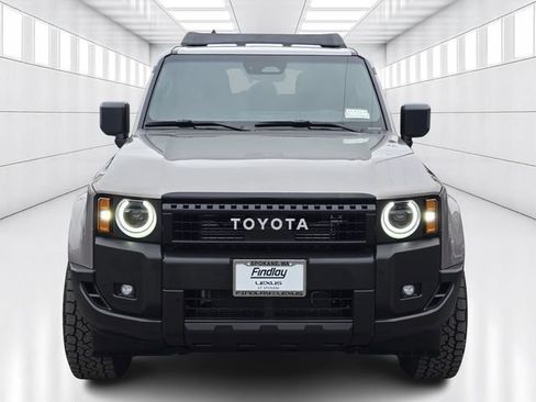 Used 2025 Toyota Land Cruiser image 2
