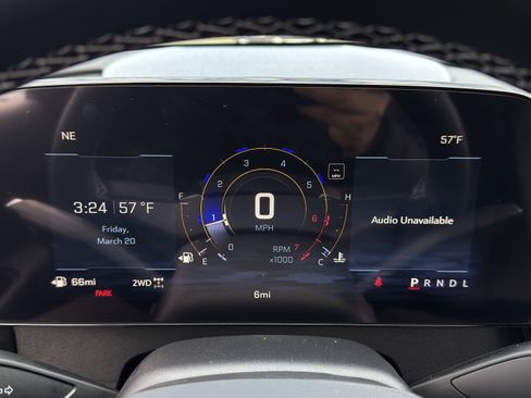 New 2026 Chevrolet Traverse LT image 14