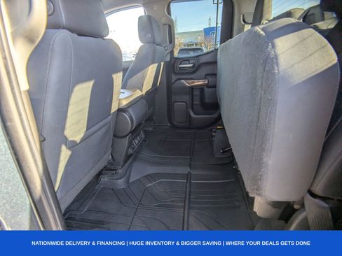 Used 2019 Chevrolet Silverado 1500 RST image 18