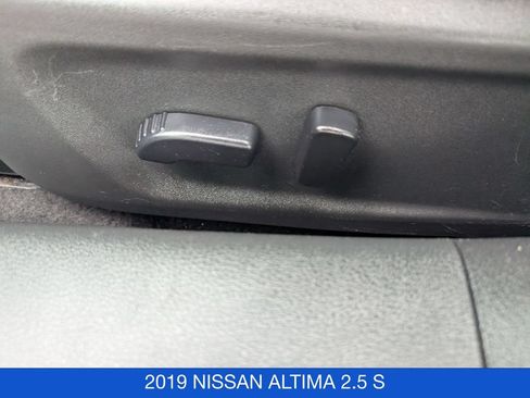 Used 2019 Nissan Altima 2.5 S FWD image 14