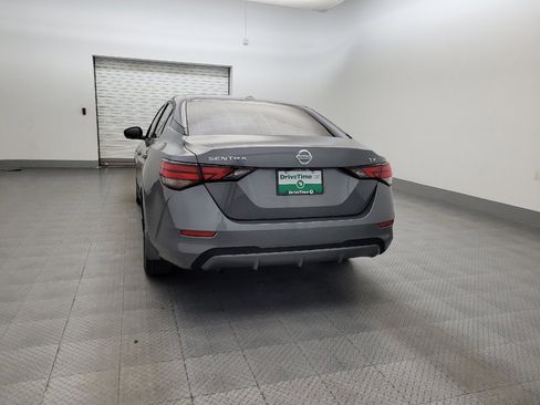 Used 2021 Nissan Sentra SV FWD image 6
