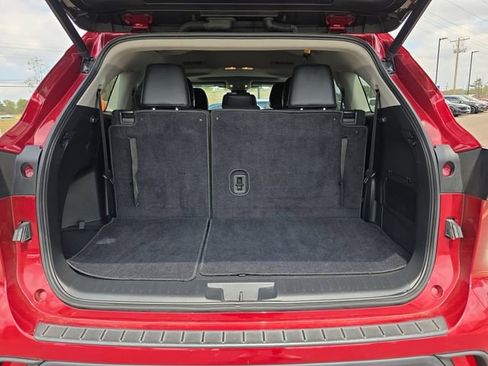 Used 2022 Toyota Highlander XLE image 14