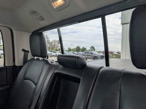 Used 2017 RAM 1500 Laramie w/ Convenience Group AWD/4WD image 26