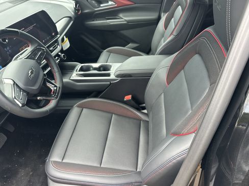 New 2025 Chevrolet Equinox EV RS image 12