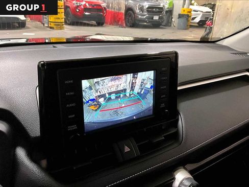 Used 2019 Toyota RAV4 LE image 26