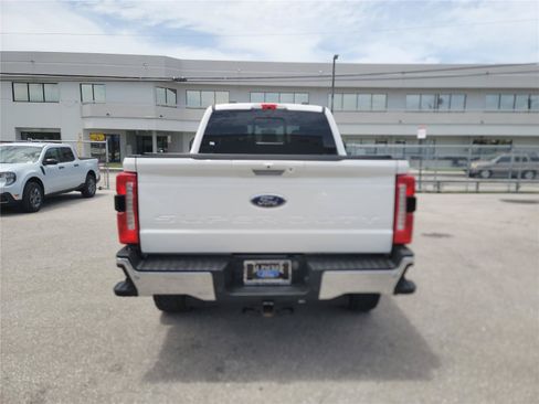Used 2023 Ford F250 Lariat w/ Chrome Package AWD/4WD image 4