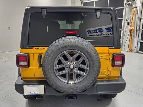 New 2026 Jeep Wrangler Unlimited Sport AWD/4WD image 10