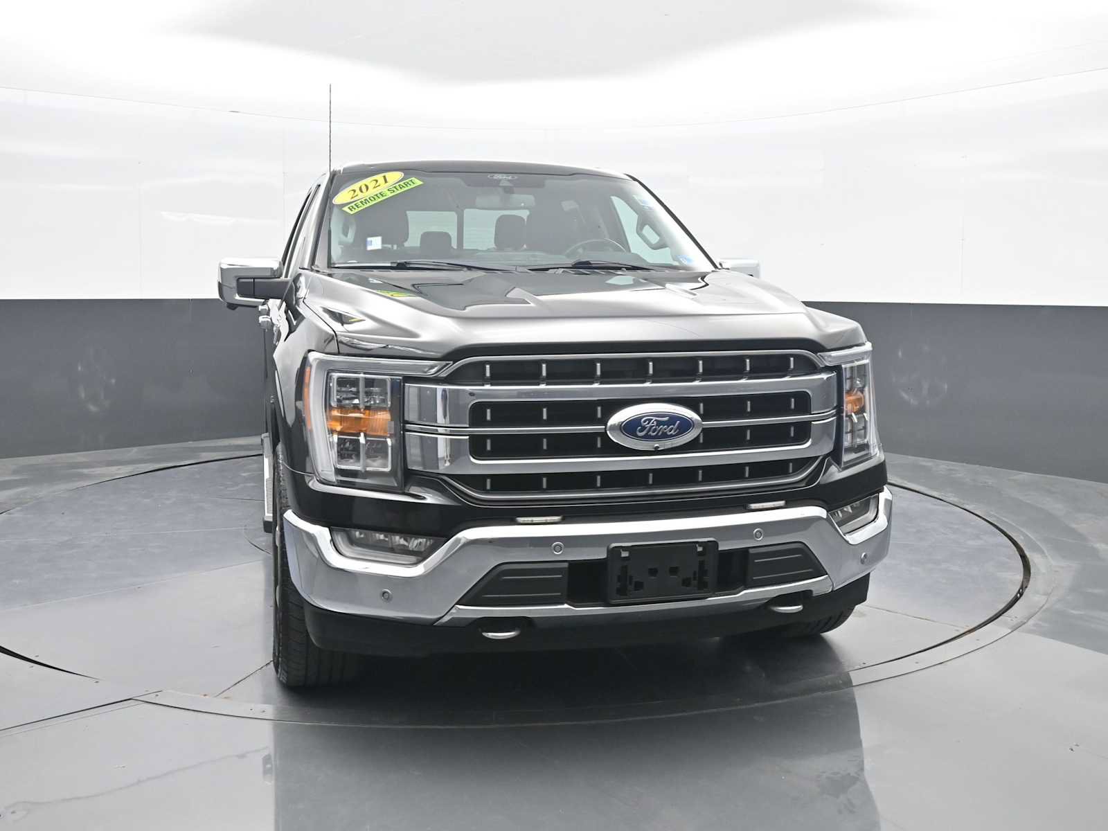 Used 2021 Ford F150 Lariat AWD/4WD image 2
