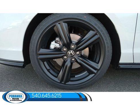 New 2025 Honda Accord Hybrid Sport-L FWD image 9