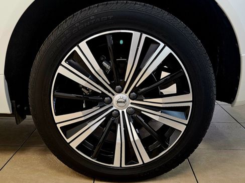 Used 2023 Volvo XC60 B5 Plus w/ Climate Package image 36