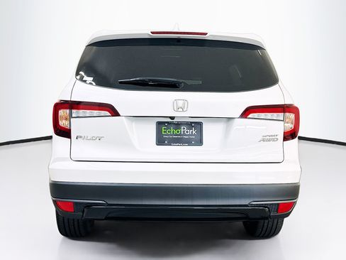 Used 2022 Honda Pilot Sport image 7