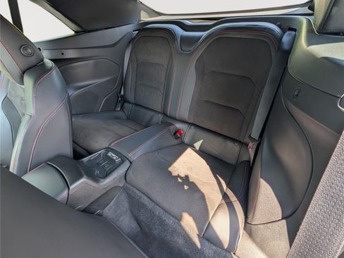 Used 2021 Chevrolet Camaro ZL1 RWD image 14