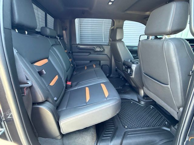 Used 2024 GMC Sierra 2500 AT4 w/ AT4 Premium Plus Package AWD/4WD image 21