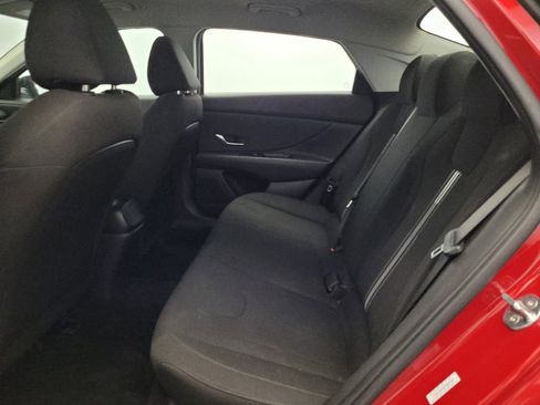 Used 2021 Hyundai Elantra SEL w/ Convenience Package FWD image 18