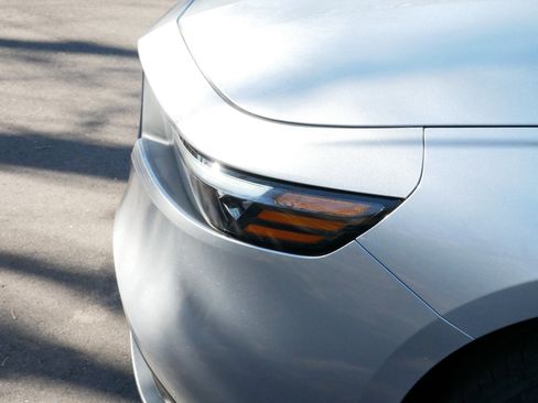 Certified 2025 Honda Accord LX image 16