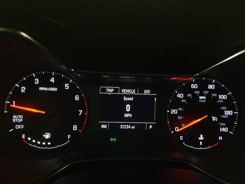 Used 2022 Chevrolet TrailBlazer LT w/ Convenience Package FWD image 23