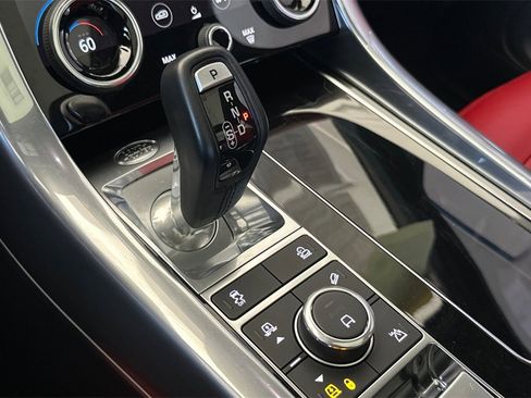 Used 2021 Land Rover Range Rover Sport HSE Dynamic image 24