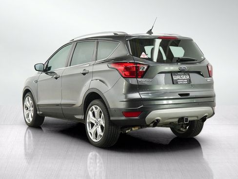 Used 2019 Ford Escape Titanium AWD/4WD image 3