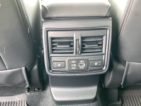 Used 2026 Subaru Outback Wilderness AWD/4WD image 15
