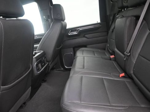 Used 2024 Chevrolet Silverado 2500 LTZ w/ LTZ Convenience Package AWD/4WD image 15