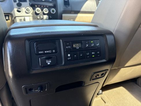 Used 2008 Toyota Sequoia Limited image 19
