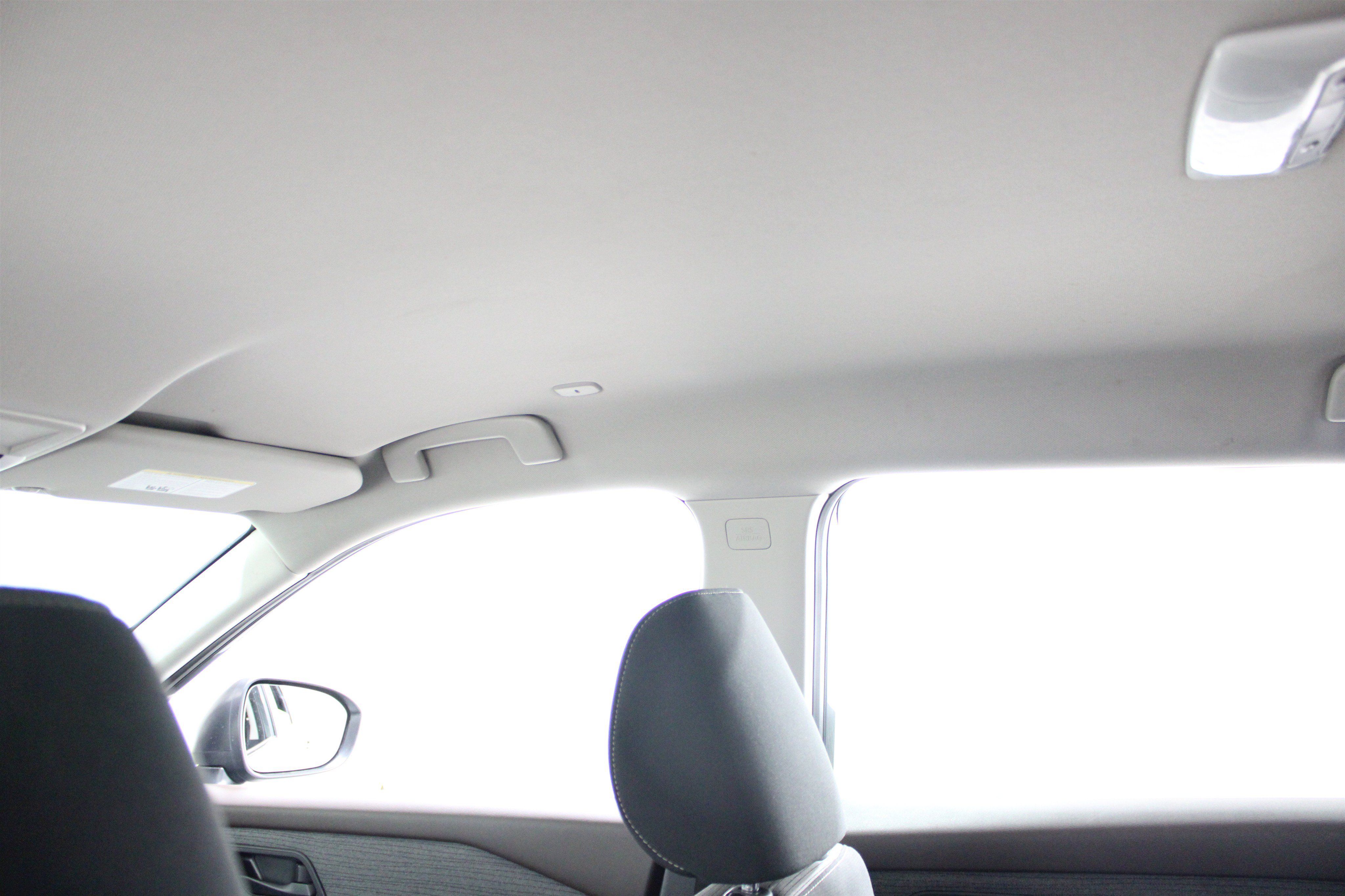 Used 2022 Nissan Rogue S AWD/4WD image 15