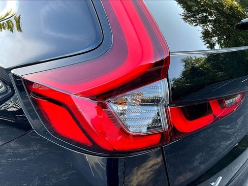 Certified 2025 Honda CR-V Sport-L image 23