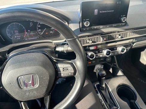 Used 2022 Honda Civic EX image 10