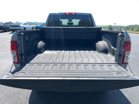 Used 2024 RAM 2500 Big Horn w/ Bed Utility Group AWD/4WD image 28