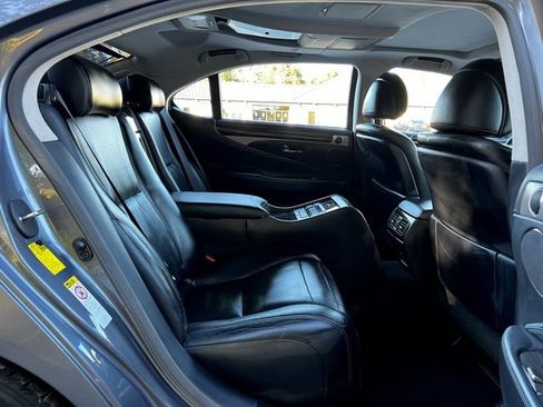 Used 2014 Lexus LS 600h L image 26
