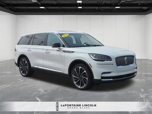 Used 2024 Lincoln Aviator Reserve w/ Equipment Group 201A AWD/4WD image 7
