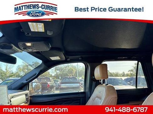 Certified 2022 Ford Expedition Platinum image 11