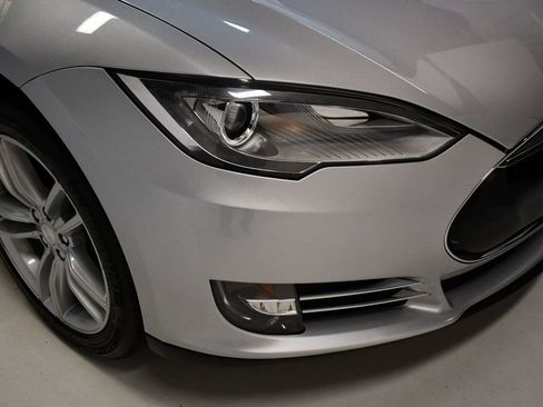 Used 2013 Tesla Model S image 11