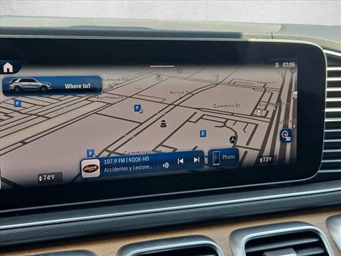 Used 2024 Mercedes-Benz GLE 450e 4MATIC image 10