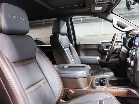 Used 2021 GMC Sierra 1500 Denali w/ Denali Ultimate Package AWD/4WD image 18